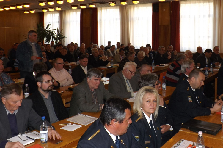 Elismerések a polgárőrök értekezletén