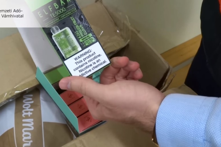 Elf Bart árult osztálytársainak a győri diák, lecsapott rá a NAV