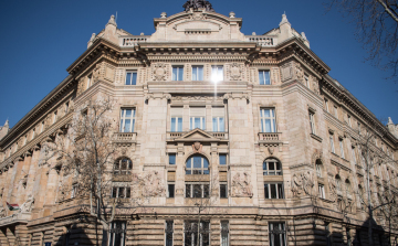 Magyar Péter: a Magyar Nemzeti Bank kimondta, hogy sem bennfentes kereskedelmet, sem piacbefolyásolást nem követtem el