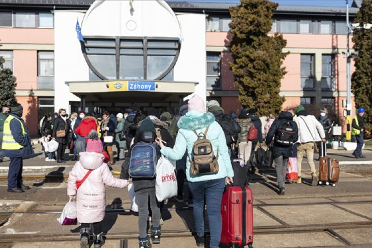 Már több mint 630 ezer menekült érkezett Ukrajnából